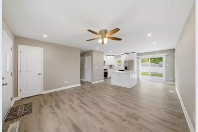 953 Dartmouth Avenue, Matteson, IL 60443 - Photo 9