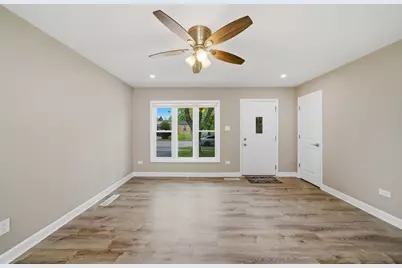 953 Dartmouth Avenue, Matteson, IL 60443 - Photo 3