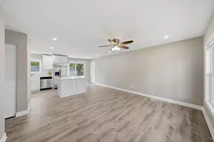 953 Dartmouth Ave, Matteson, IL 60443 - Photo 7