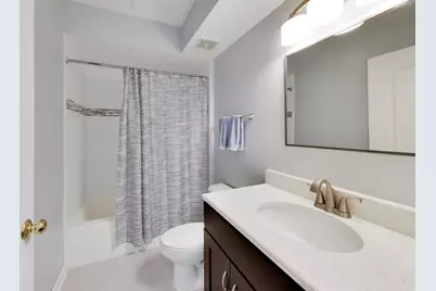 655 Perrie Drive #307, Elk Grove Village, IL 60007 - Photo 13