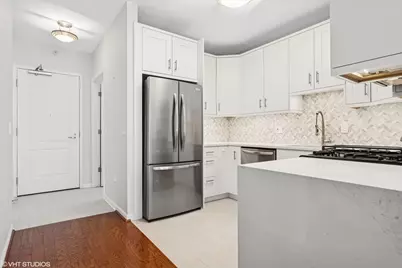 600 N Dearborn Street #1509, Chicago, IL 60654 - Photo 7