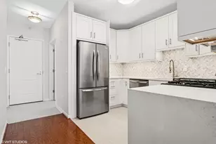 600 N Dearborn St, Chicago, IL 60654 - Photo 7