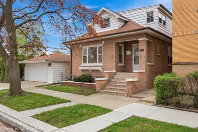 6346 W Raven Street, Chicago, IL 60646 - Photo 1