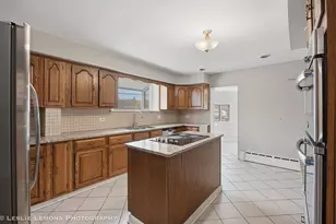 6346 W Raven St, Chicago, IL 60646 - Photo 7