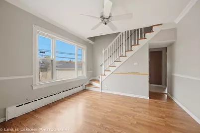 6346 W Raven Street, Chicago, IL 60646 - Photo 5