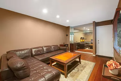 404 Bluebird Lane, Deerfield, IL 60015 - Photo 11