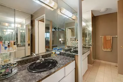 404 Bluebird Lane, Deerfield, IL 60015 - Photo 13