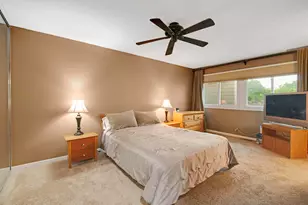 404 Bluebird Ln, Deerfield, IL 60015 - Photo 11