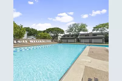 404 Bluebird Lane, Deerfield, IL 60015 - Photo 25