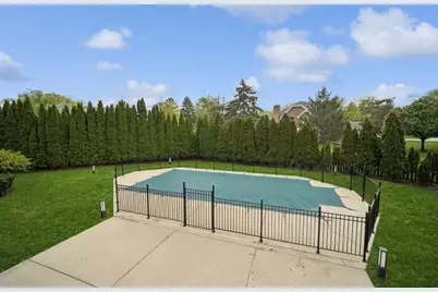 563 Dover Court, Buffalo Grove, IL 60089 - Photo 25