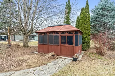 39W796 Dairyherd Lane, Saint Charles, IL 60175 - Photo 35