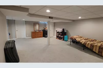 223 Willow Lane, Bloomingdale, IL 60108 - Photo 23