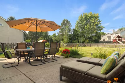 1412 Village Court, Buffalo Grove, IL 60089 - Photo 25