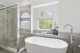 1412 Village Ct, Buffalo Grove, IL 60089 - Photo 17