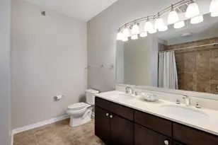 757 N Orleans St, Chicago, IL 60654 - Photo 9