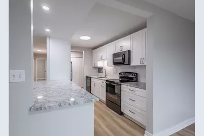 1415 E Central Road #315B, Arlington Heights, IL 60005 - Photo 7