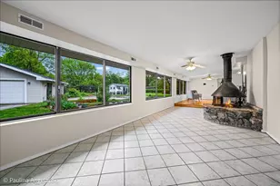 1011 W Wildwood Dr, Prospect Heights, IL 60070 - Photo 17