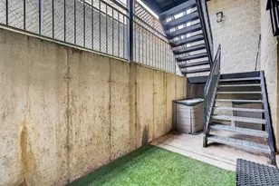 4341 N Mozart St, Chicago, IL 60618 - Photo 21