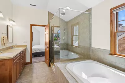 7620 W Rascher Avenue, Chicago, IL 60656 - Photo 15