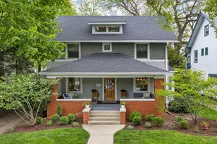 925 Elmwood Ave, Evanston, IL 60202 - Photo 1