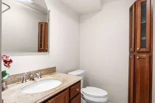 2747 Wilshire Ln, Northbrook, IL 60062 - Photo 11