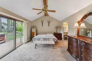 384 E Montrose Ave, Wood Dale, IL 60191 - Photo 17