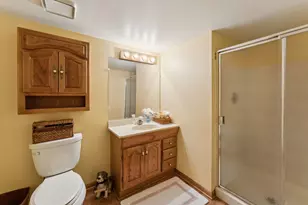 384 E Montrose Ave, Wood Dale, IL 60191 - Photo 29