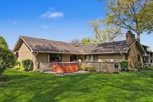 384 E Montrose Ave, Wood Dale, IL 60191 - Photo 33