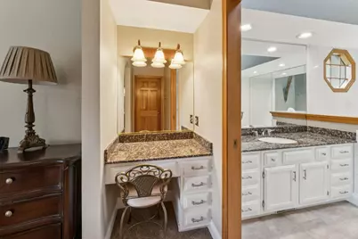 384 E Montrose Avenue, Wood Dale, IL 60191 - Photo 19