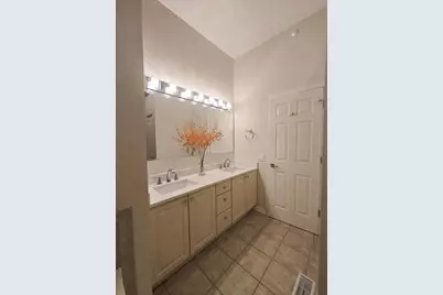 723 Prestwick Lane, Wheeling, IL 60090 - Photo 17
