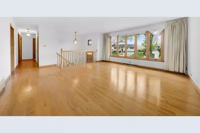 773 Madelyn Drive, Des Plaines, IL 60016 - Photo 5