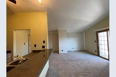1375 NW Cunat Court #3B, Lake in the Hills, IL 60156 - Photo 7