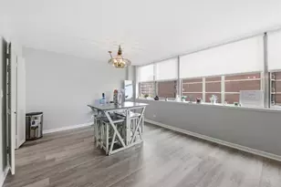 6301 N Sheridan Rd, Chicago, IL 60660 - Photo 13
