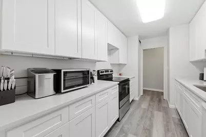 6301 N Sheridan Road #6E, Chicago, IL 60660 - Photo 17