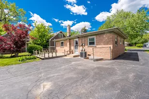 319 Spruce Ave, Bensenville, IL 60106 - Photo 11