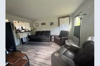 1804 De Forest Lane, Hanover Park, IL 60133 - Photo 5