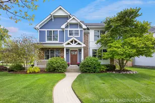 532 Turf Ln, Wheaton, IL 60187 - Photo 1