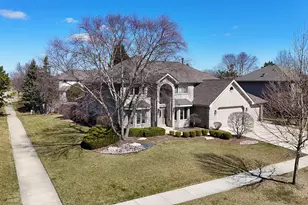 7816 Marquette Dr, Tinley Park, IL 60477 - Photo 3