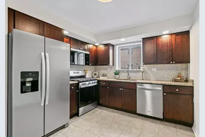 5331 N Delphia Avenue #231, Chicago, IL 60656 - Photo 3
