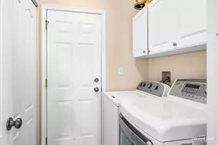 1609 Devonshire Ln, Shorewood, IL 60404 - Photo 15