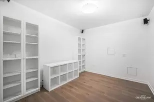 204 N Park Dr, Chicago, IL 60601 - Photo 25