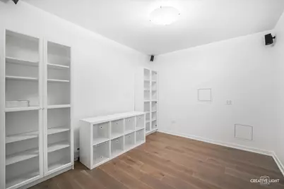204 N Park Drive, Chicago, IL 60601 - Photo 25