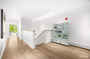 204 N Park Dr, Chicago, IL 60601 - Photo 15