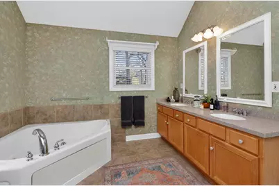 210 Woodward Avenue, Geneva, IL 60134 - Photo 9