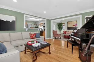 210 Woodward Ave, Geneva, IL 60134 - Photo 5