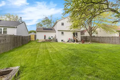 677 Anderson Drive, Lake in the Hills, IL 60156 - Photo 29