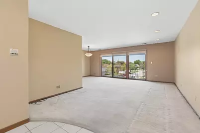 4029 W 93rd Place #B, Oak Lawn, IL 60453 - Photo 5