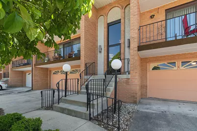 4029 W 93rd Place #B, Oak Lawn, IL 60453 - Photo 3