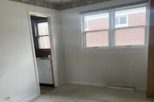 17205 Highland Ave, Hazel Crest, IL 60429 - Photo 11