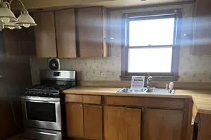 17205 Highland Ave, Hazel Crest, IL 60429 - Photo 5